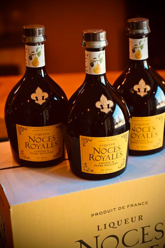 NOCES ROYALES