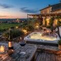Gîte de charme avec jacuzzi à Servian : prolonger l’expérience Wine Roots